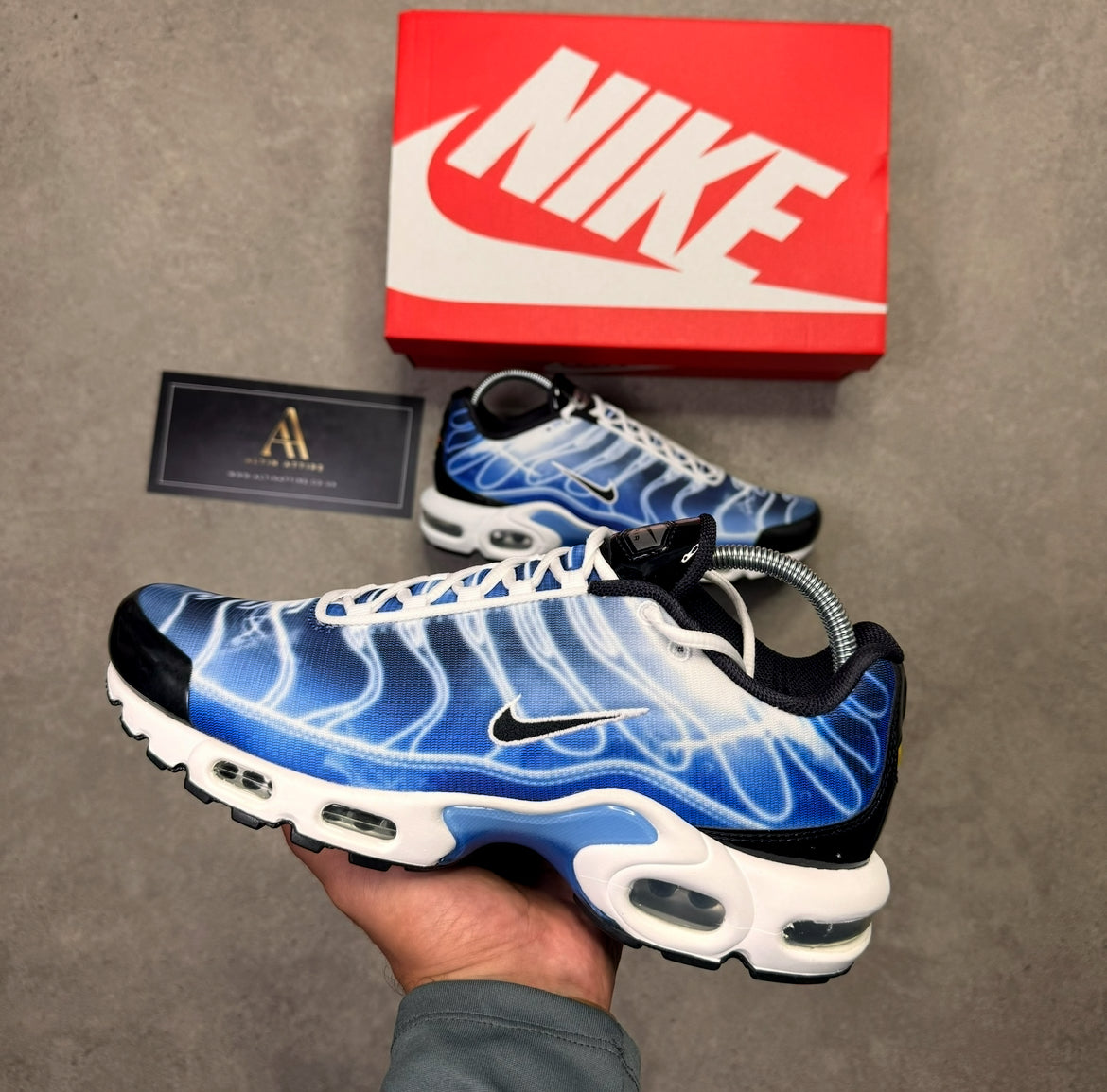 NIKE AIR MAX PLUS TN (BLUE/WHITE)