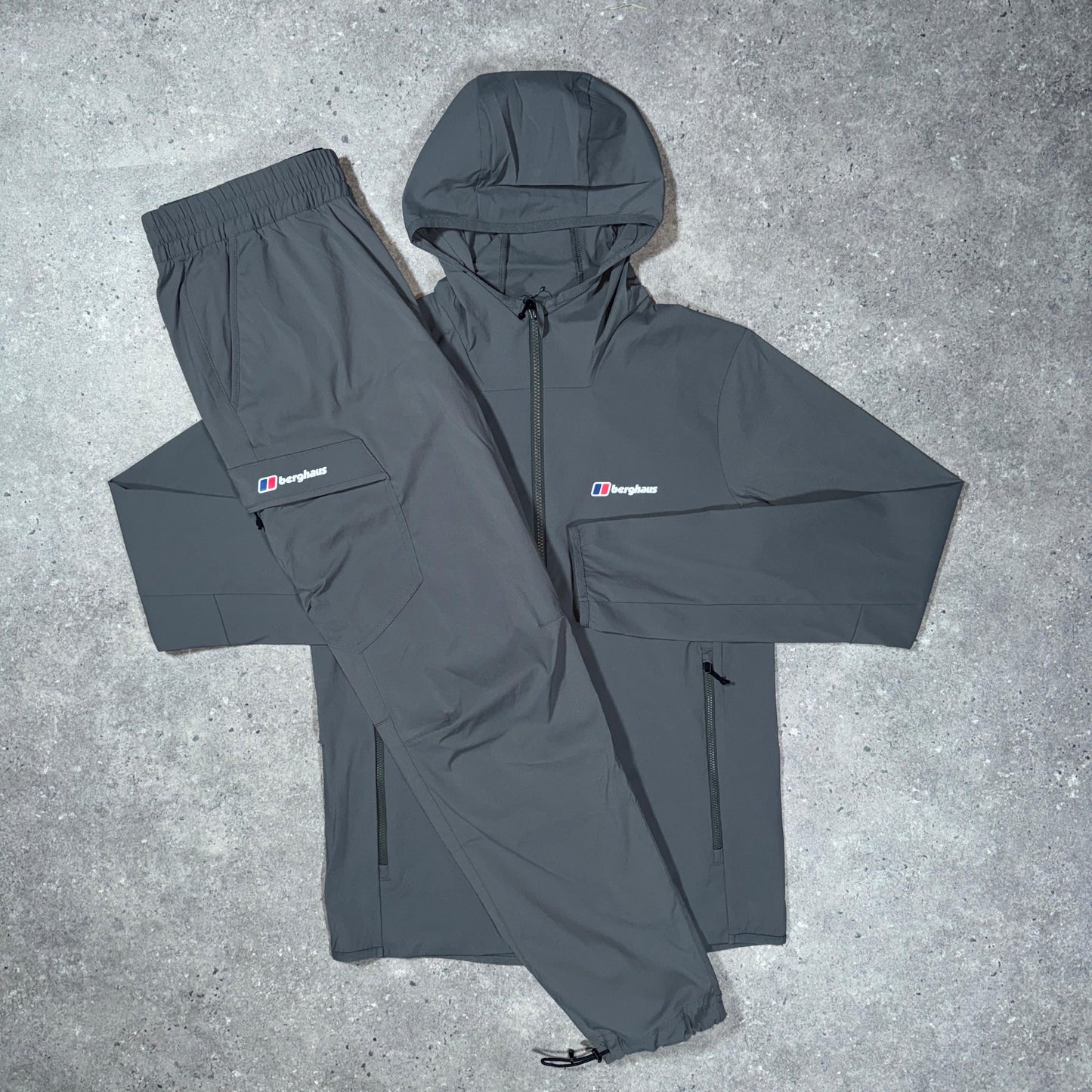 BERGHAUS TRACKSUIT (grey)